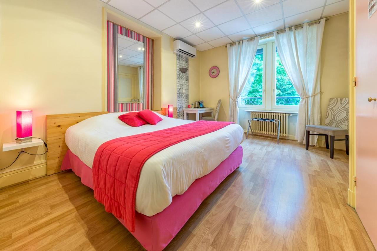 Hotel La Commanderie de Champarey à Bourgoin-Jallieu Extérieur photo